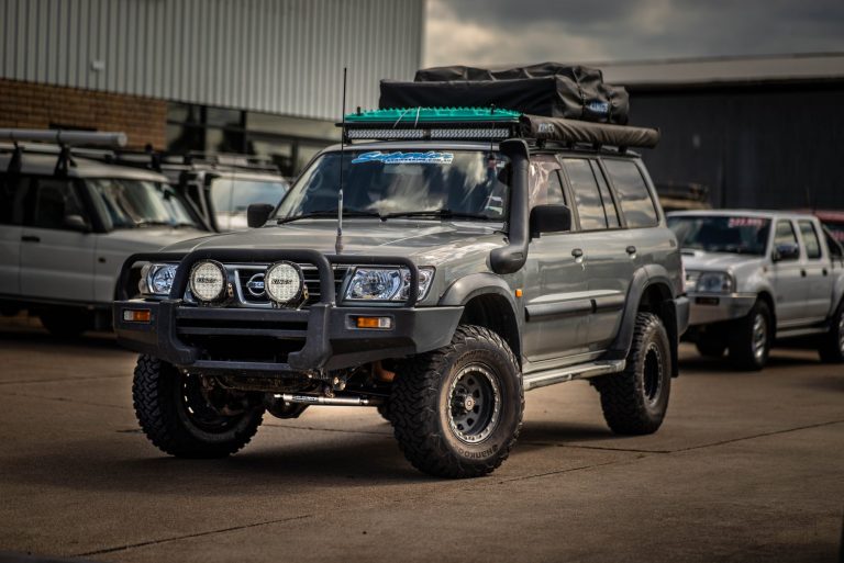 nissan-patrol-with-2-inch-superior-engineering-lift-kit